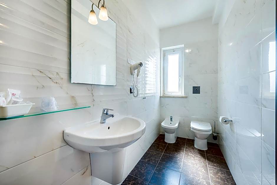 Hotel De La Ville Relais