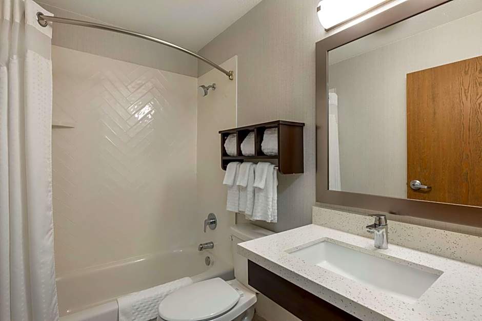 Best Western Watertown Inn and Suites