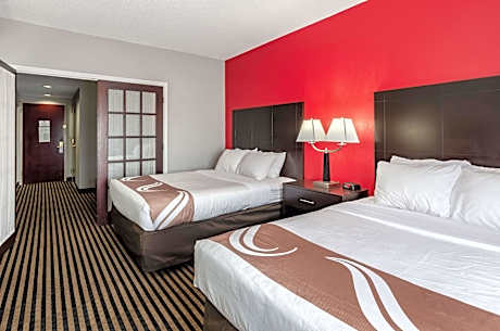 2 Queen Beds Suite Nonsmoking