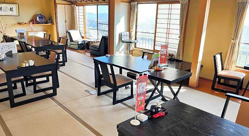 Shiroyama Ryokan