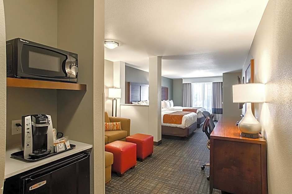 Comfort Suites Loveland Johnstown