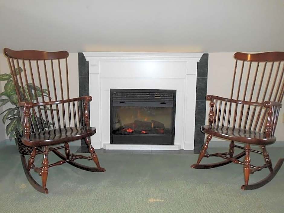 West Ridge Bed and Breakfast, LLC