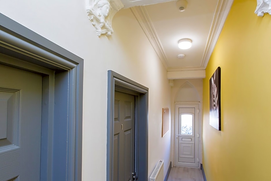 Townhouse @ 58 Brooklyn St - Crewe