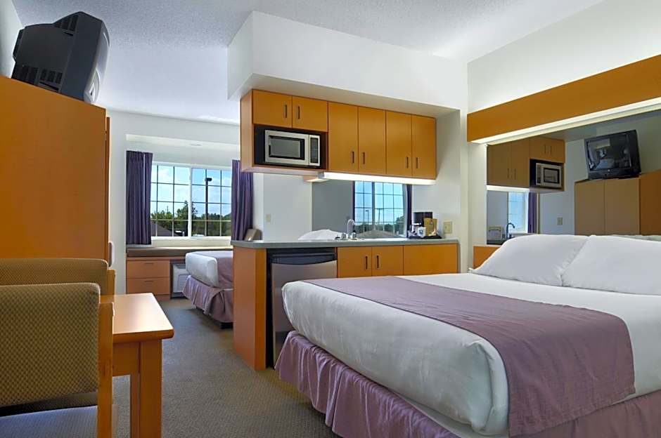 Microtel Inn & Suites By Wyndham Plattsburgh