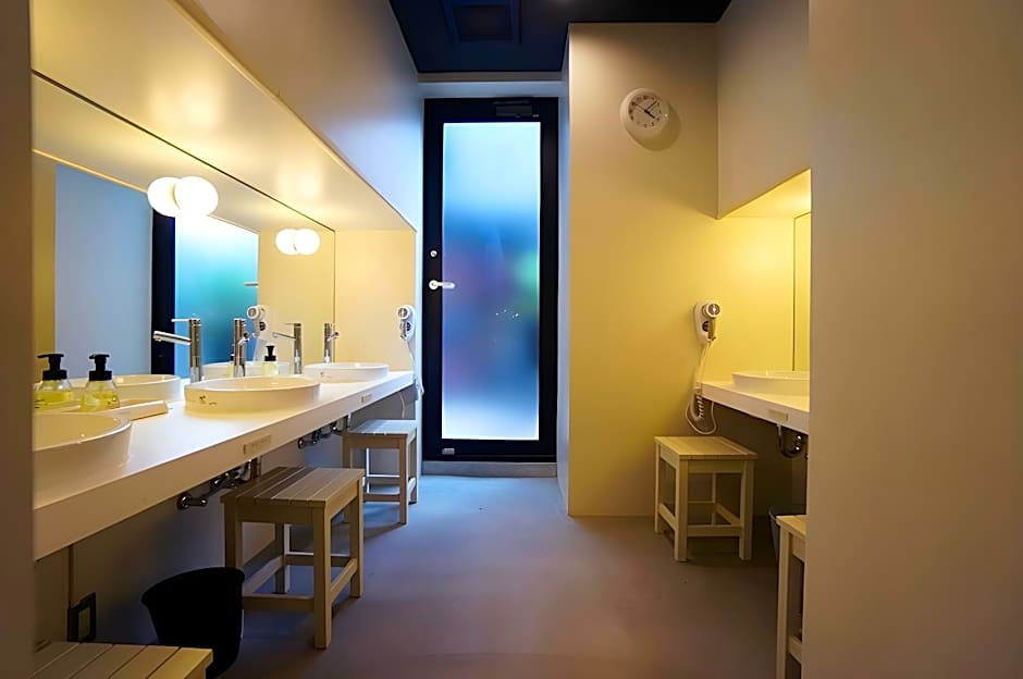 Piece Hostel Kyoto