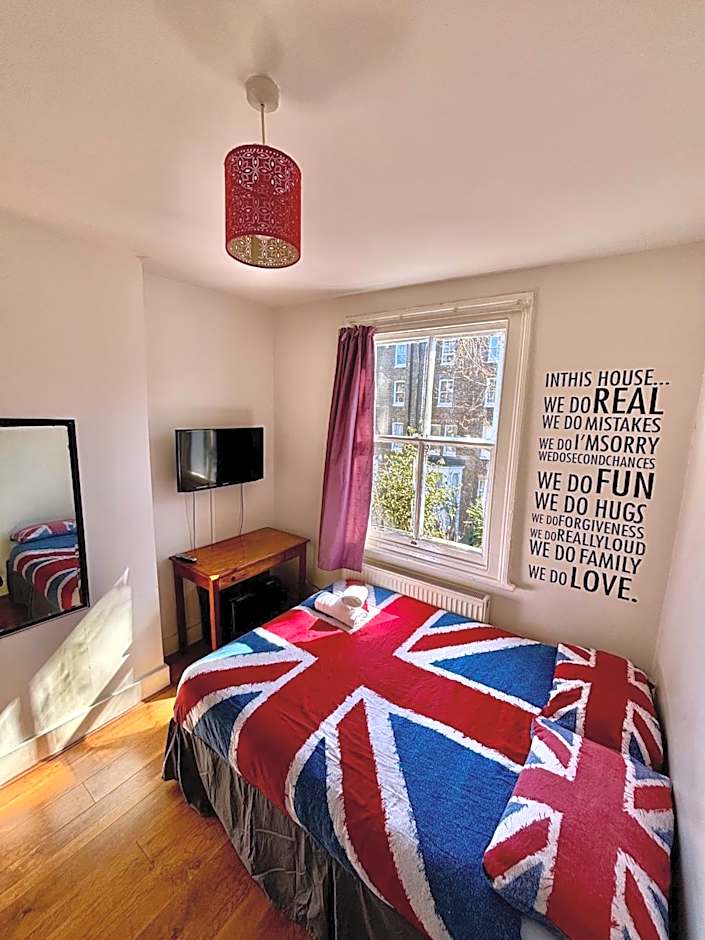 Saint James Backpackers