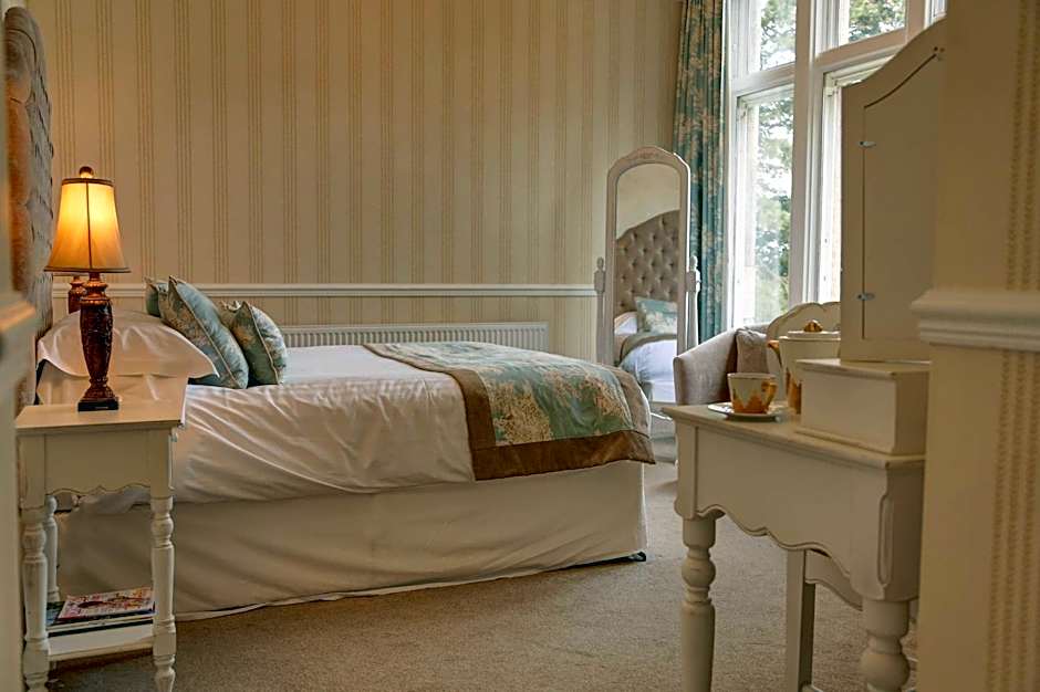 Best Western Grimsby Oaklands Hall Hotel