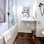 Royal Park Boutique Hotel