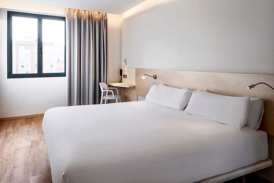 B&B HOTEL Málaga Centro