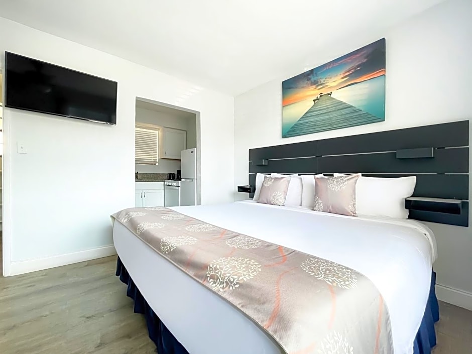 Silver Spray Motel