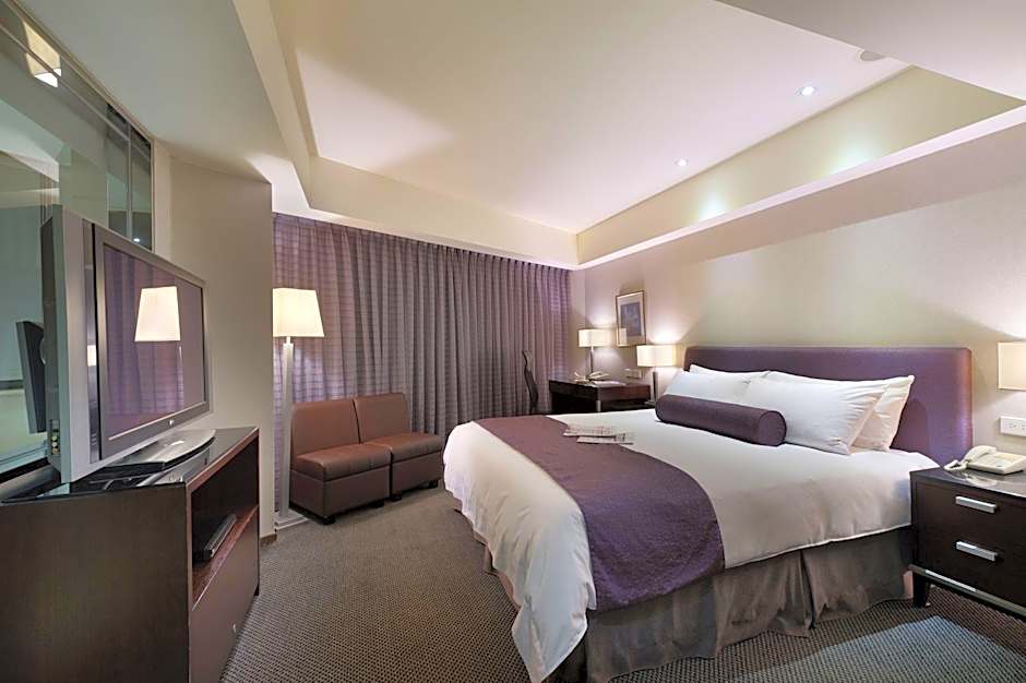 K Hotel - Yunghe