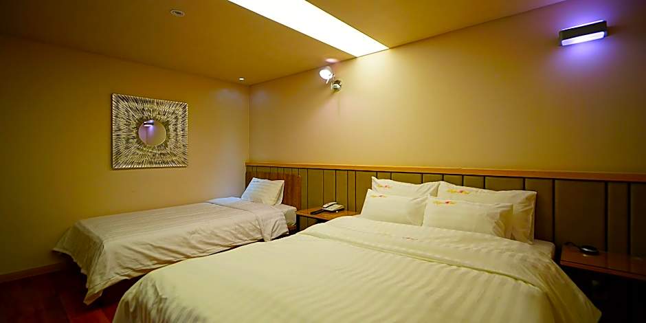 Jays Hotel