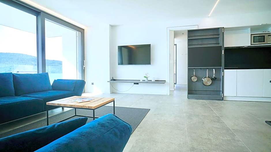 Sky Beach Aparthotel