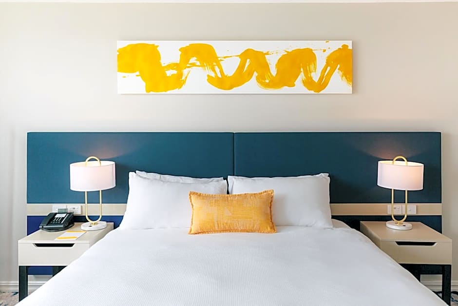 voco Gold Coast By IHG