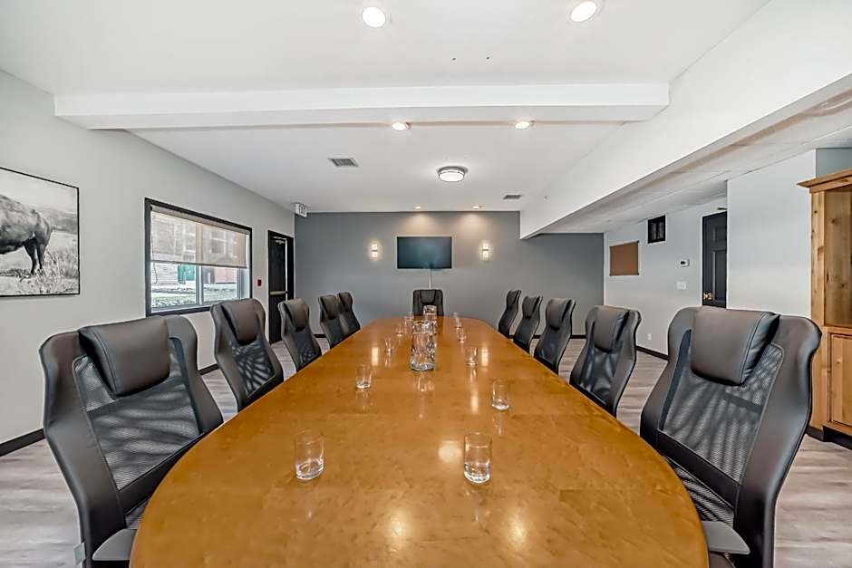 Canmore Rocky Mountain Inn