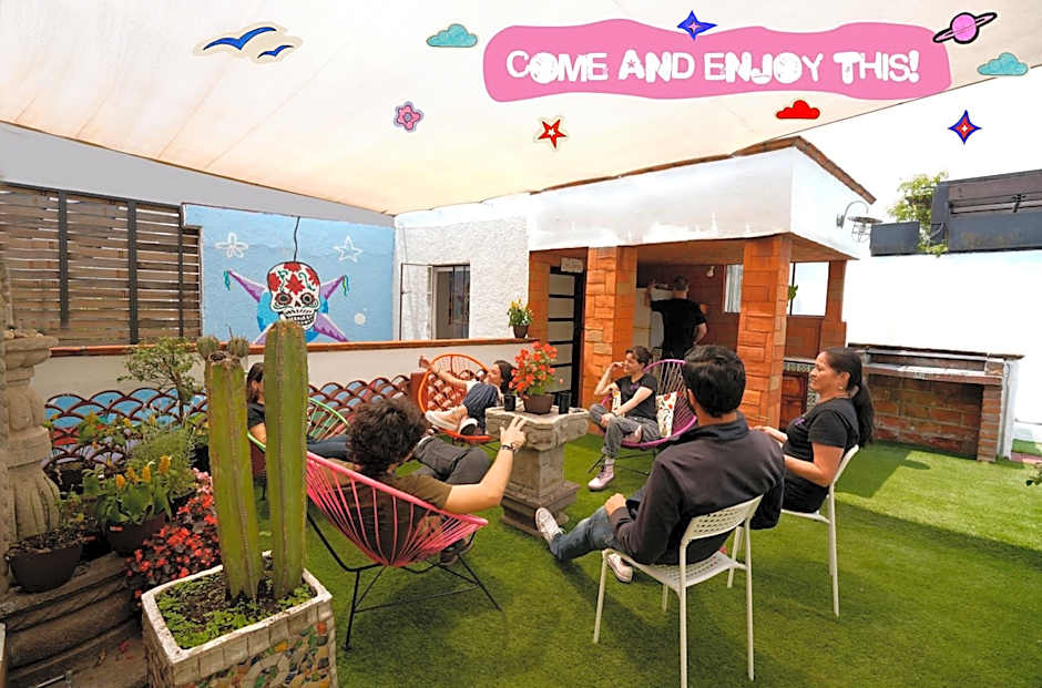 Hostal Fungi Casa Rosa