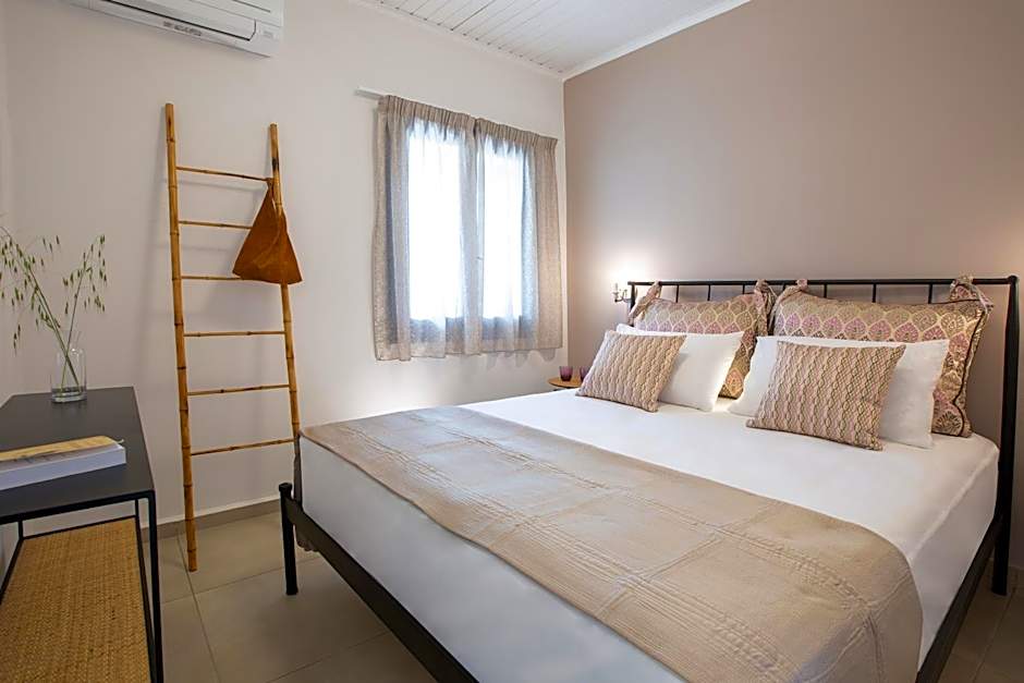 Edward Art Hotel – Nidri, GA