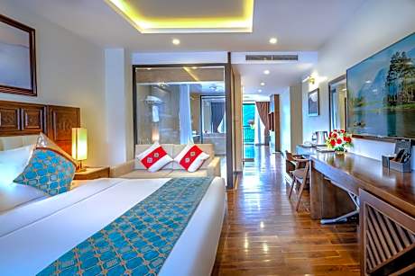 Suite with Mountain View