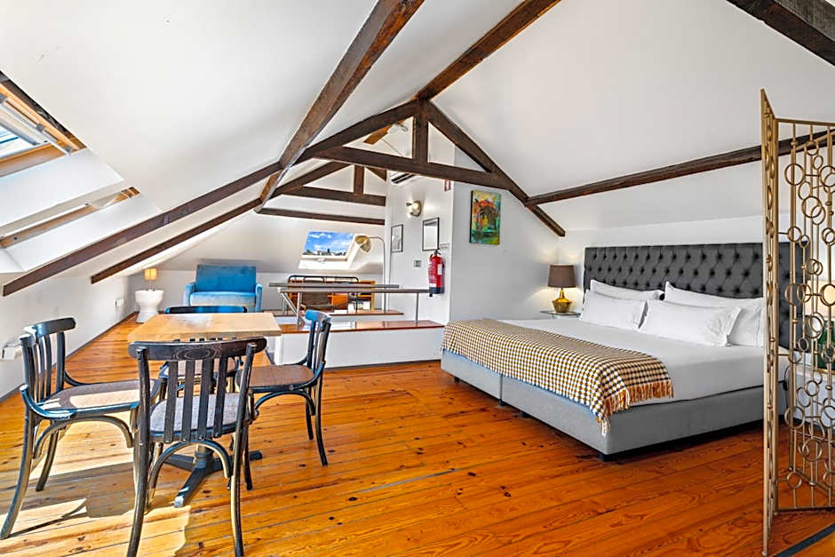 Quinta Colina by Shiadu