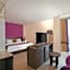 Grand Edge Hotel Semarang