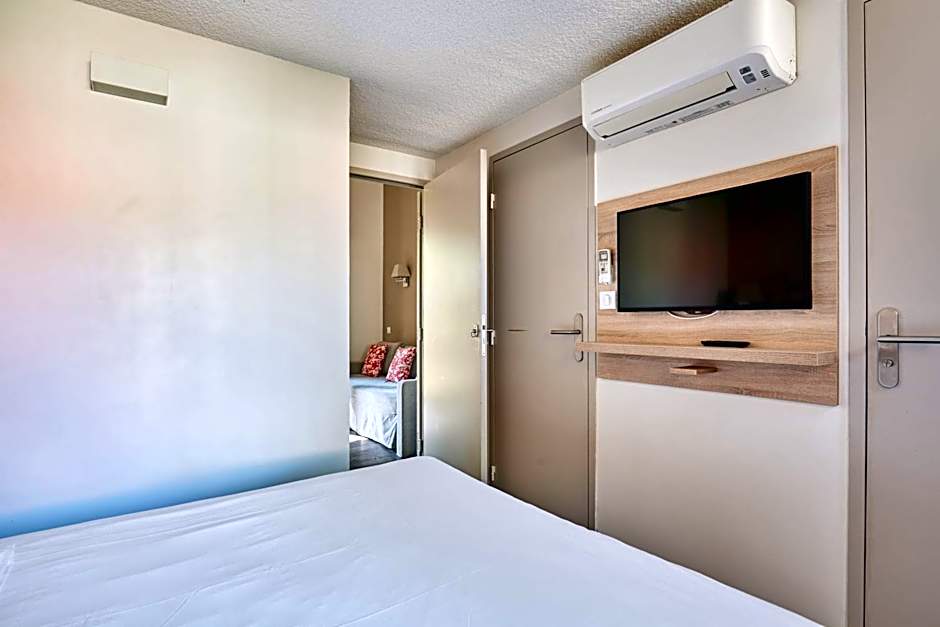 Résidence Odalys Le Village Camarguais Les Gardians