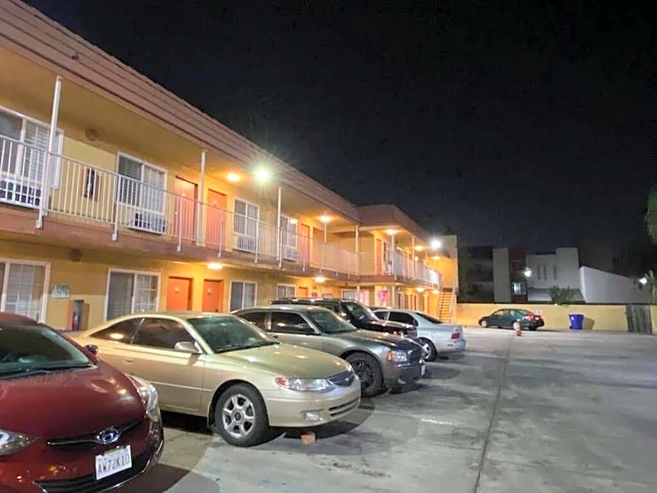 Economy Inn
