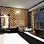 Super Collection O Mall Road Formerly Hotel Shubham