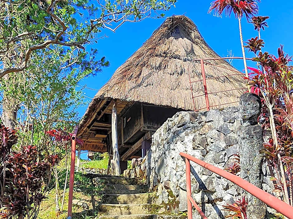 Hiwang Native House Inn & Viewdeck