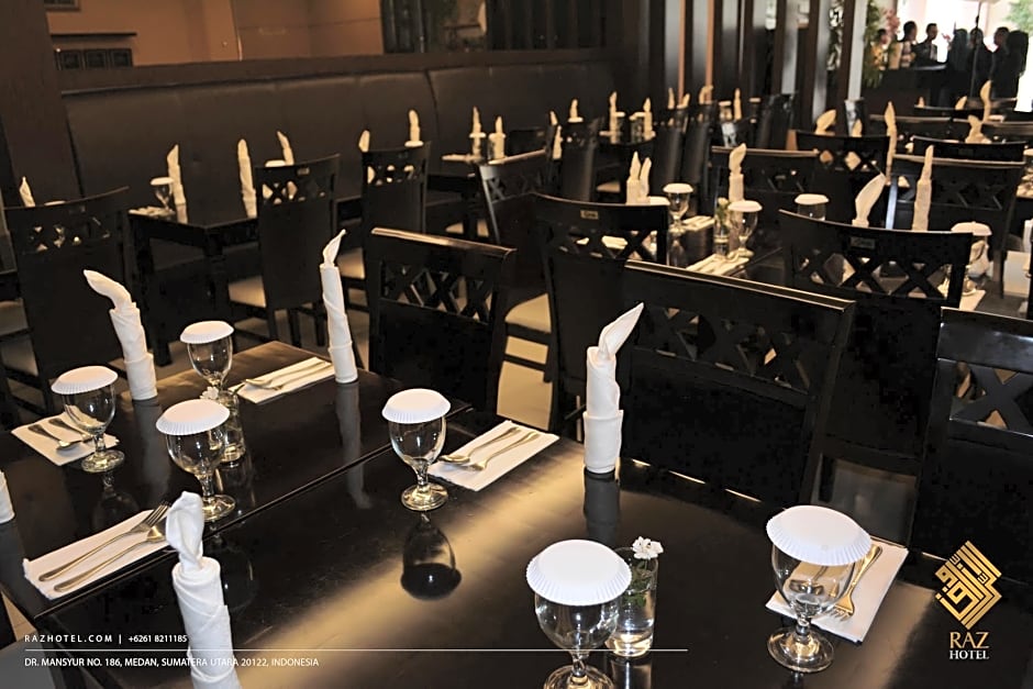 Raz Hotel And Convention