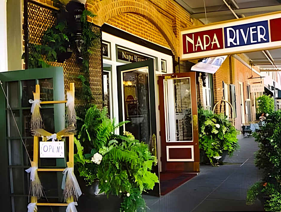 Napa River Inn