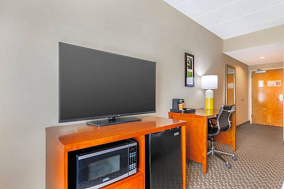 Comfort Inn & Suites Wildwood - The Villages