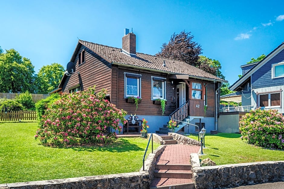 Ferienhaus Peggy mit Klimaanlage in den Bergen