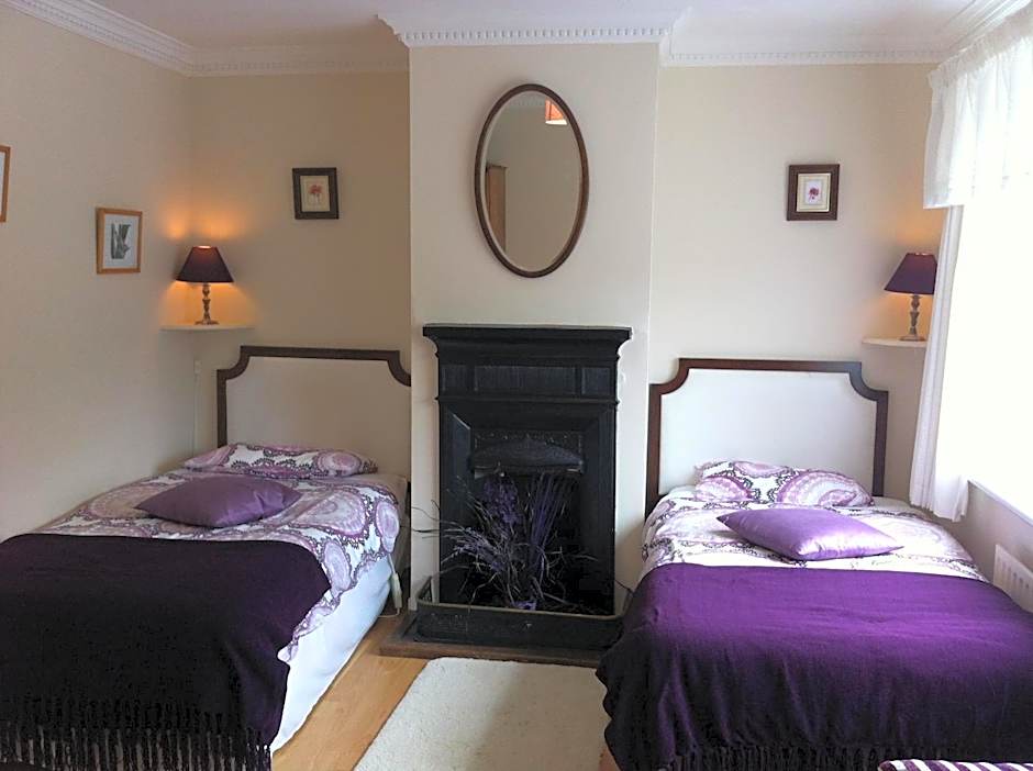 Sea Breeze Bed and Breakfast