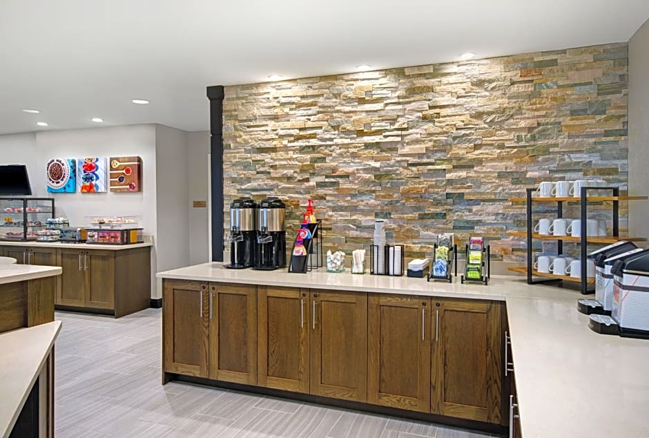 Staybridge Suites Sterling Heights - Detroit Area By IHG