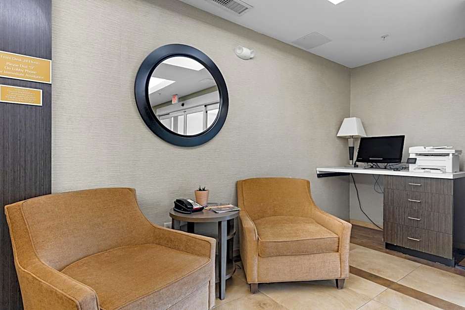 Candlewood Suites Erie By IHG