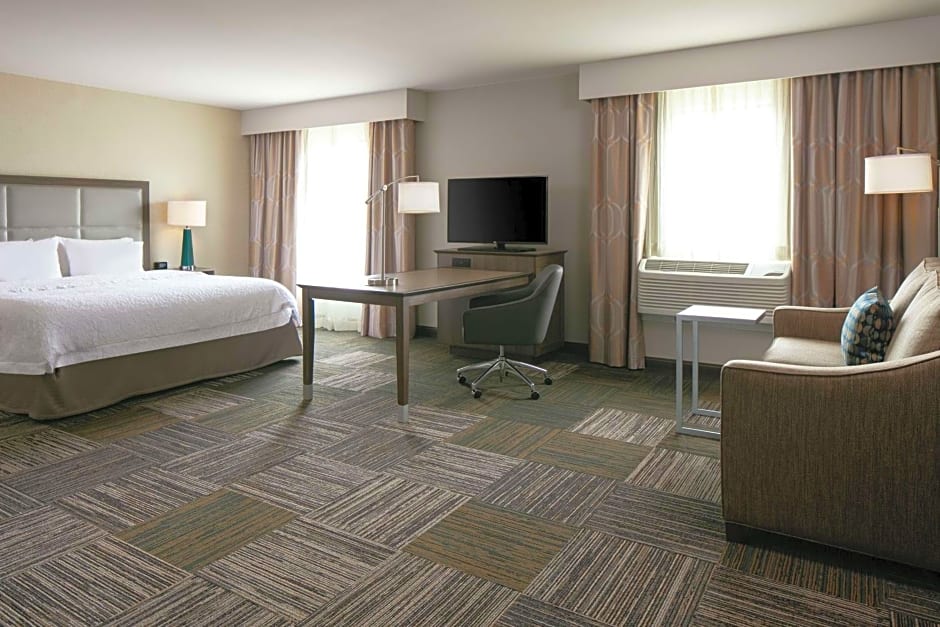 Hampton Inn By Hilton and Suites Hudson, WI