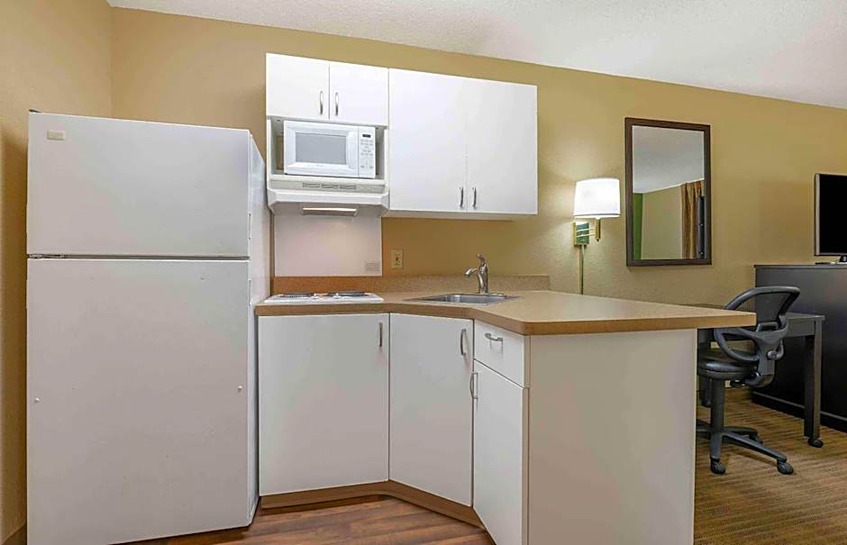 Extended Stay America Select Suites - Columbus - Worthington