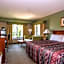 Round Hill Inn