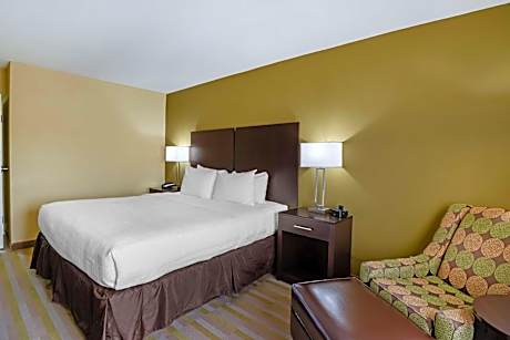 Best Western Plus Thornburg Inn & Suites
