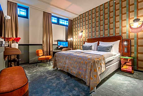 Single Superior Room