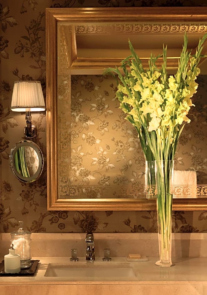 Four Seasons Hotel Beirut