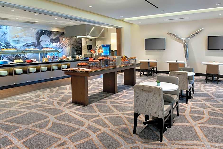 Newark Liberty International Airport Marriott