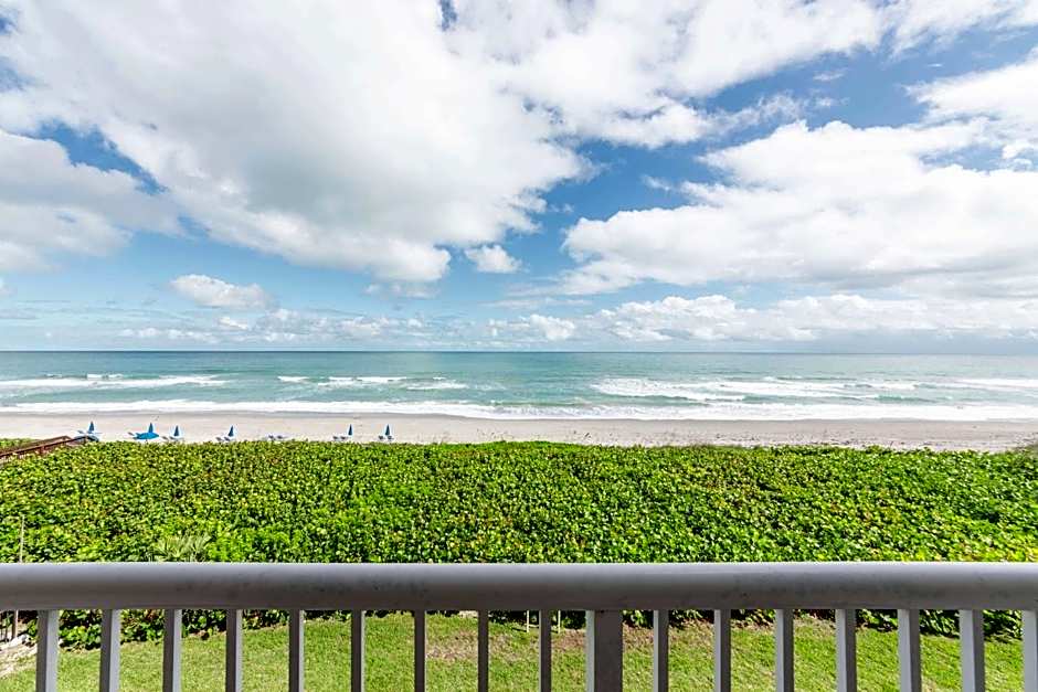 DoubleTree Suites By Hilton Melbourne Beach Oceanfront