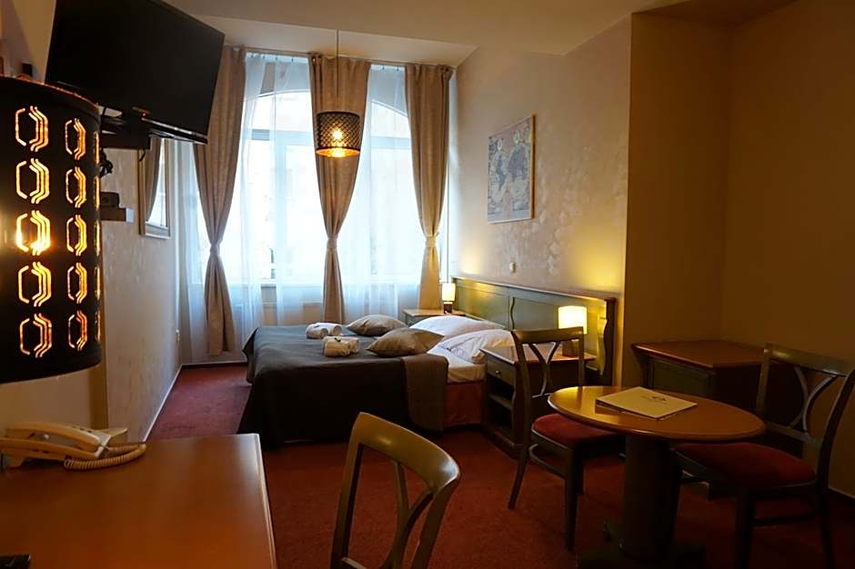 Hotel Augustus Et Otto