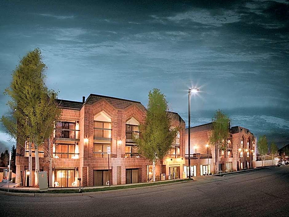 Raintree's Park Plaza Park City