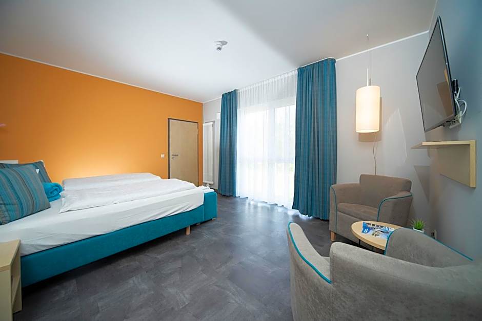 Photo 1 of 4 of Double Room
