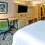 Holiday Inn Express Hotel & Suites Salisbury - Delmar By IHG