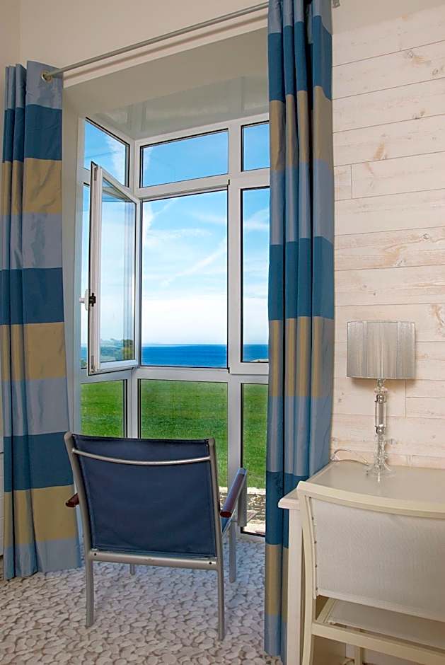 Logis Hôtel Vent d'Iroise