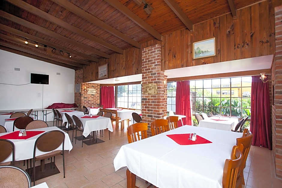 Riverview Motor Inn