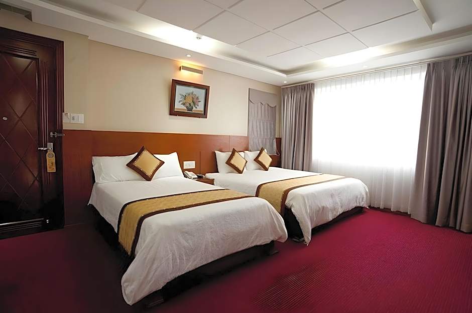 Van Ha Hotel Etown - Nhà Ga T3 Sân Bay TSN